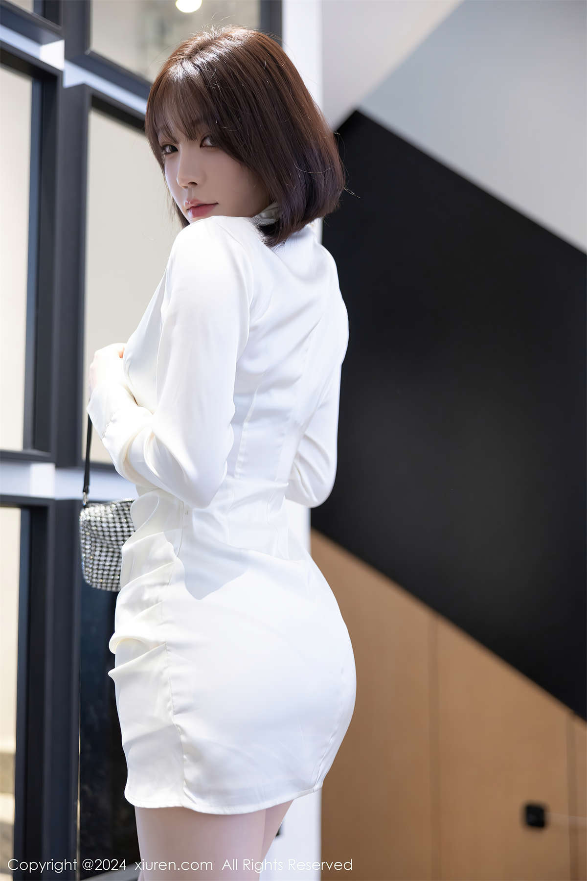 8963 (2).jpg