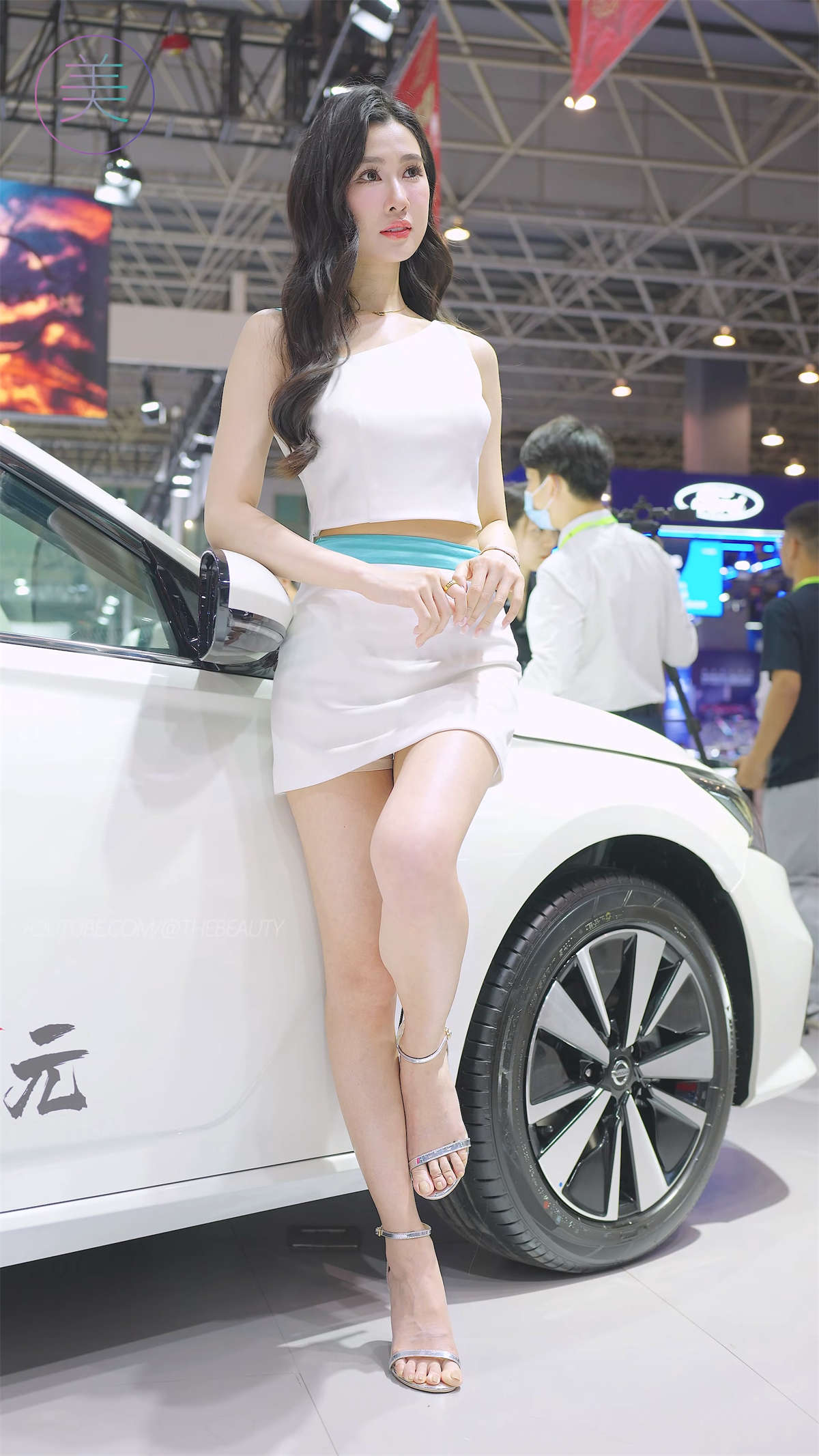 2352 (1).jpg