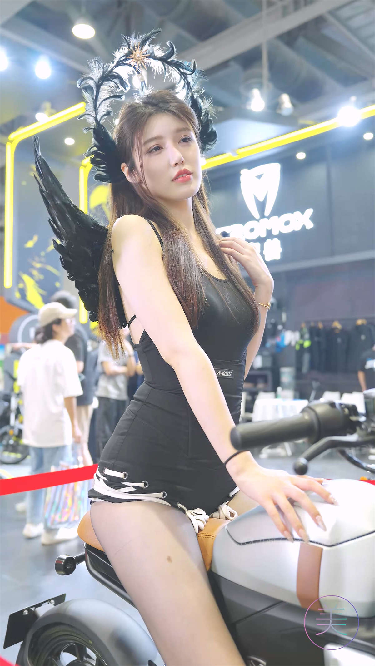 3232 (2).jpg
